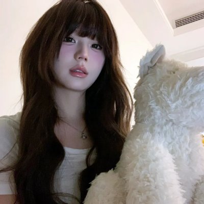 比基尼少女